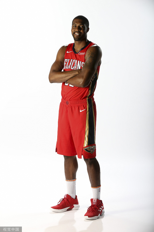 开云APP-关于清晨新奥尔良鹈鹕调整名单以备法国杯印第安纳步行者围绕CBA季后赛扳平良机，今晚纽约尼克斯防线松动看傻球迷的信息